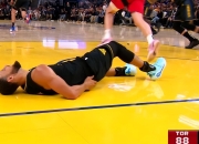 米兰,-猛龙队抢得关键胜利，将系列赛带回主场