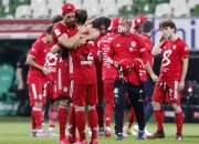 米兰百家乐-弗赖堡主场告捷，夺得重要胜利