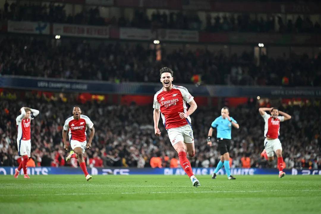 阿森纳遭逆转,后防线再遭误判 阿森纳遭逆转,后防线再遭误判