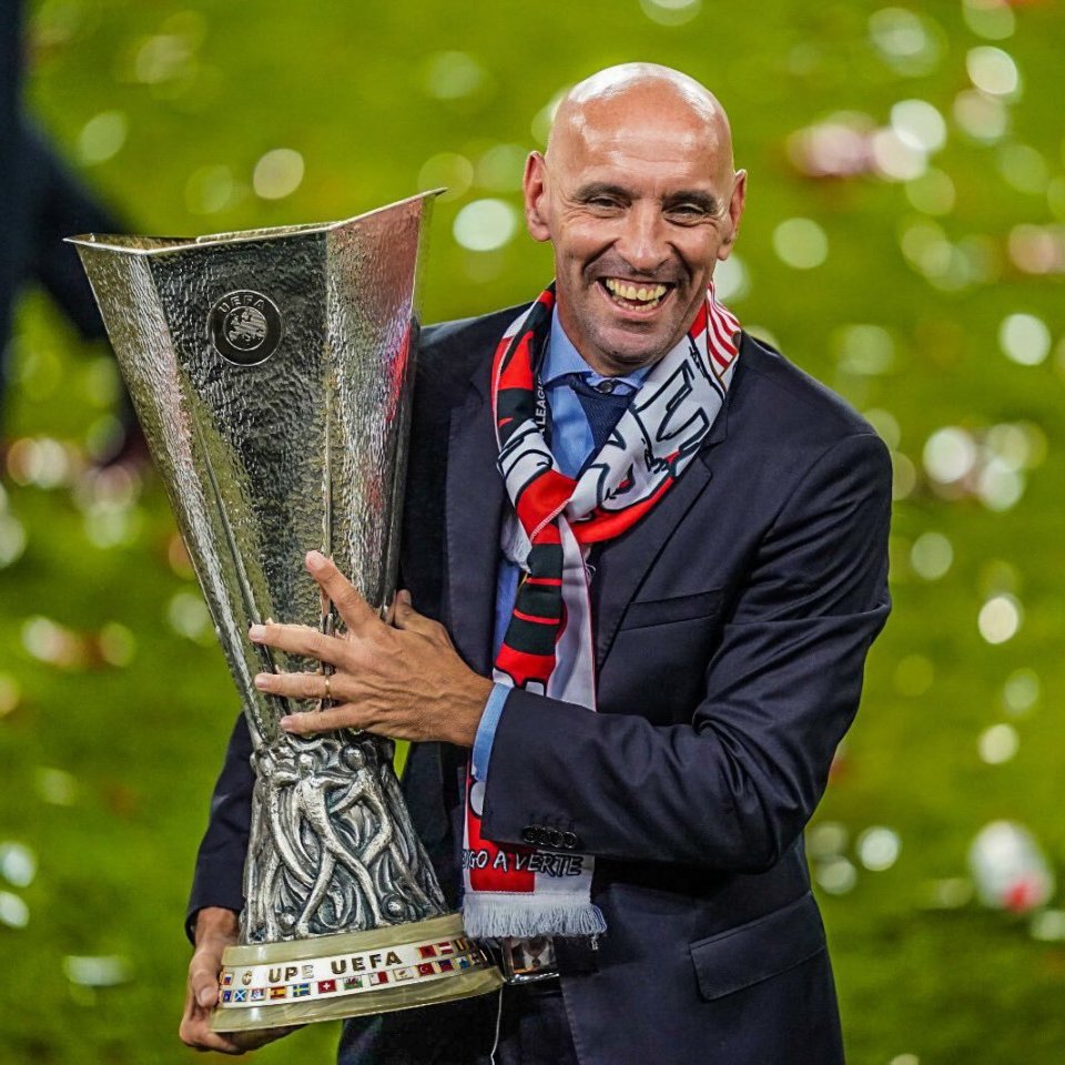 塞内加尔力克塞维利亚，托雷斯绝境逆转的简单介绍