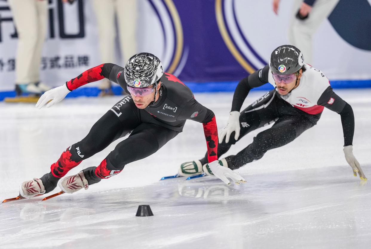 关于加拿大选手成功晋级短道速滑比赛决赛的信息