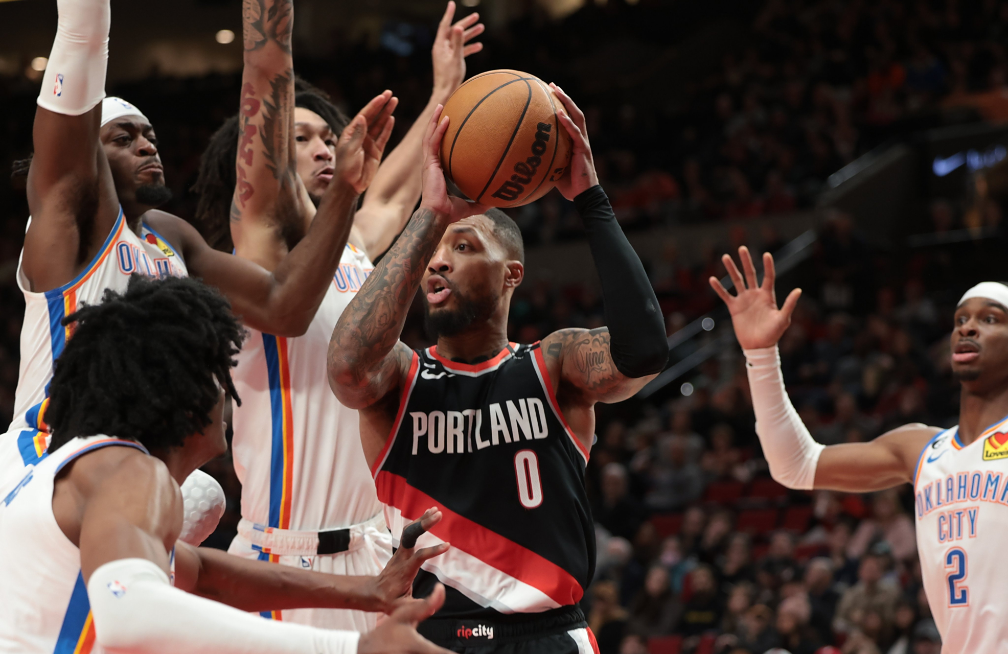 开拓者屡遭逆转！利拉德双20被掀翻，遭连败