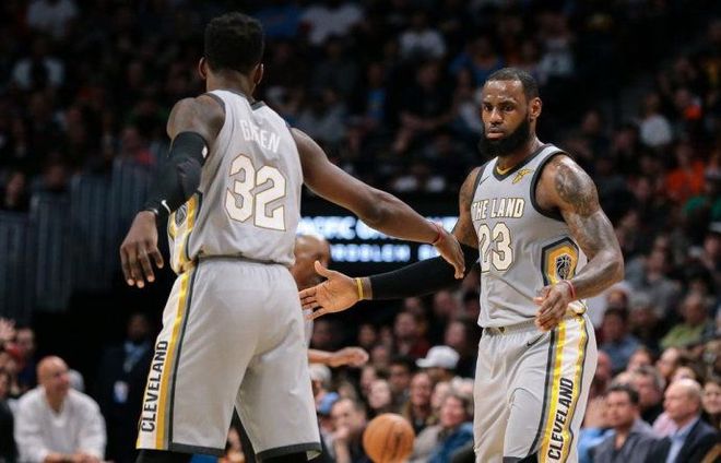 猛龙擒下掘金,豪取六连胜 猛龙擒下掘金,豪取六连胜