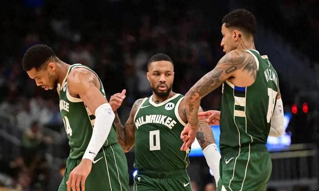 雄鹿击败老鹰，字母哥砍下31