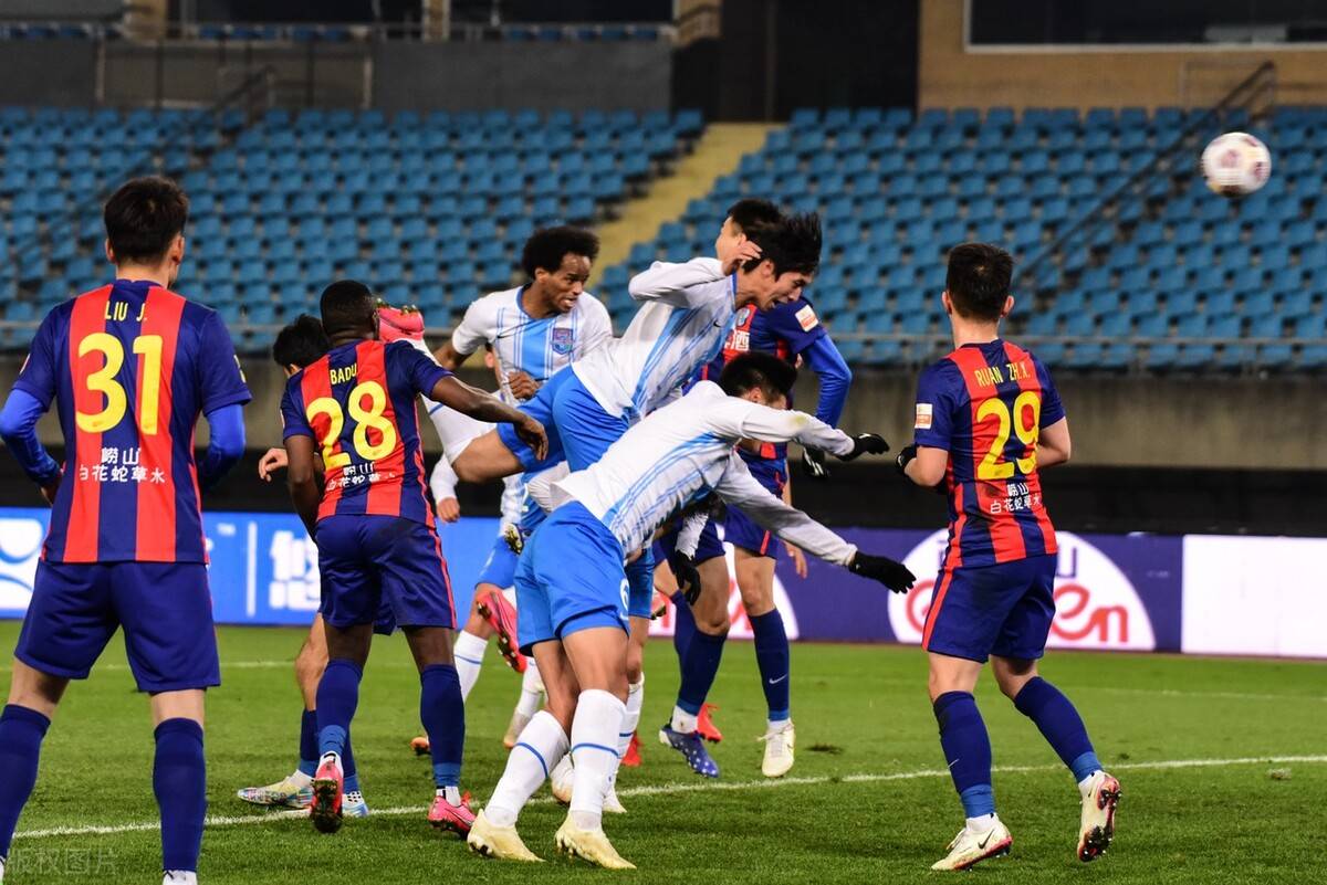 波鸿队保级压力山大,形势严峻,前景堪忧 波鸿队保级压力山大,形势严峻,前景堪忧