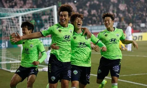 关于广州恒大不敌蔚山现代,亚冠小组赛五战全败位居垫底的信息 关于广州恒大不敌蔚山现代,亚冠小组赛五战全败位居垫底的信息